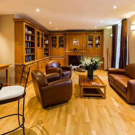 Hotel De L'horloge 4*