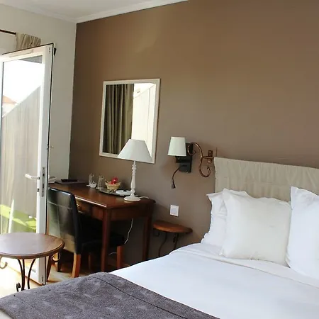 Hotel De L'horloge 4*
